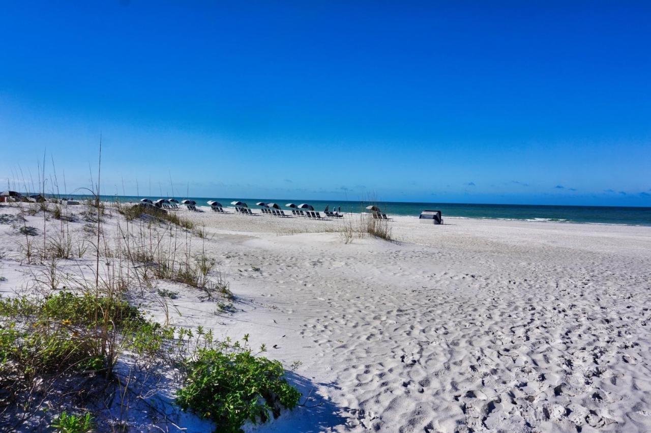 Vistas On The Gulf By Travel Resort Services St. Pete Beach Kültér fotó